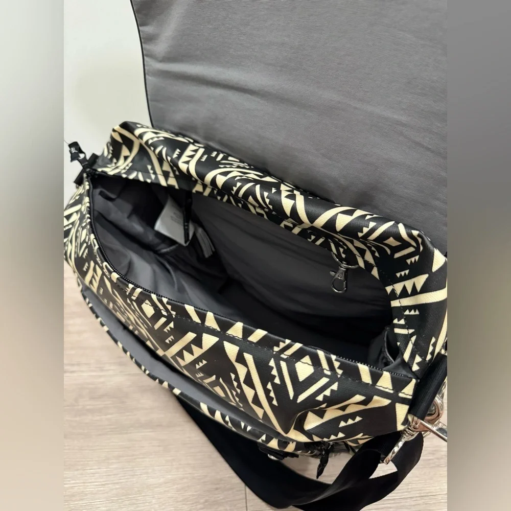 Petunia pickle bottom diaper bag